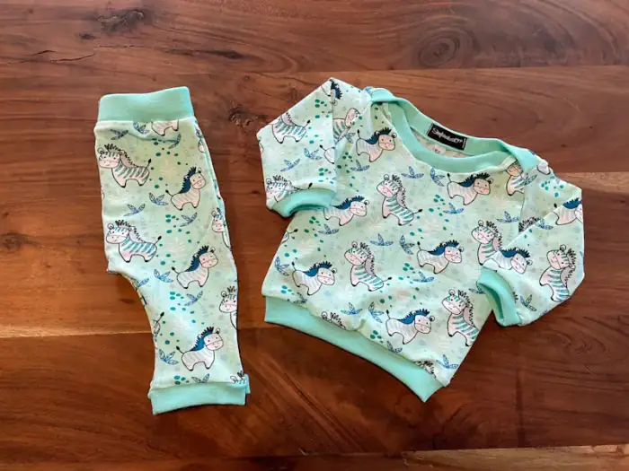 pyjama Zebra blauw, Maat 62 - handgemaakt door Stoftastisch Peize